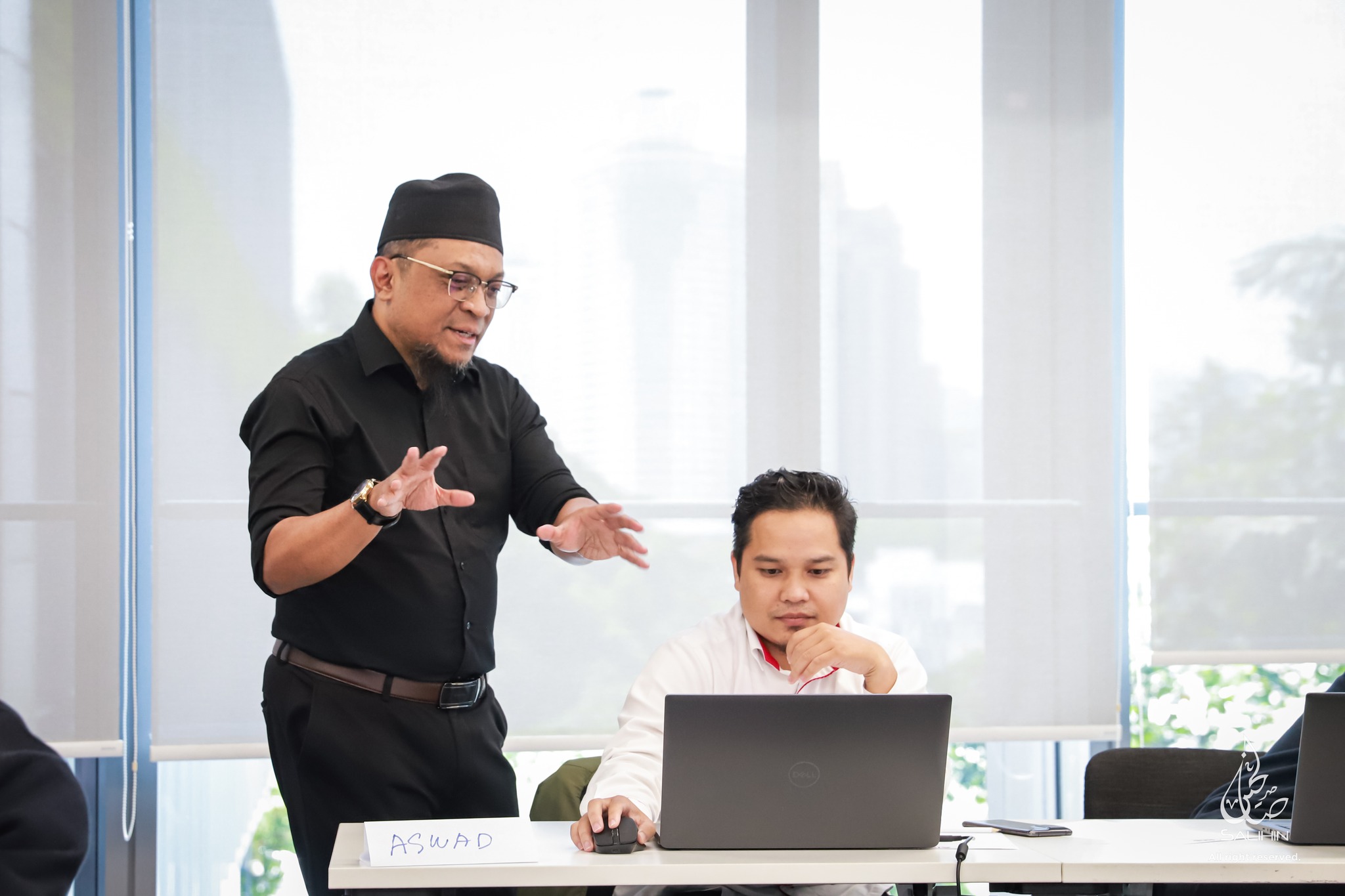 Practical AI Tools for PowerPoint: Creating Smarter Business Presentation